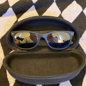 Ray and new wayfarer matte black